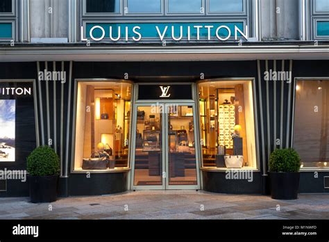 louis vuitton in der nähe.